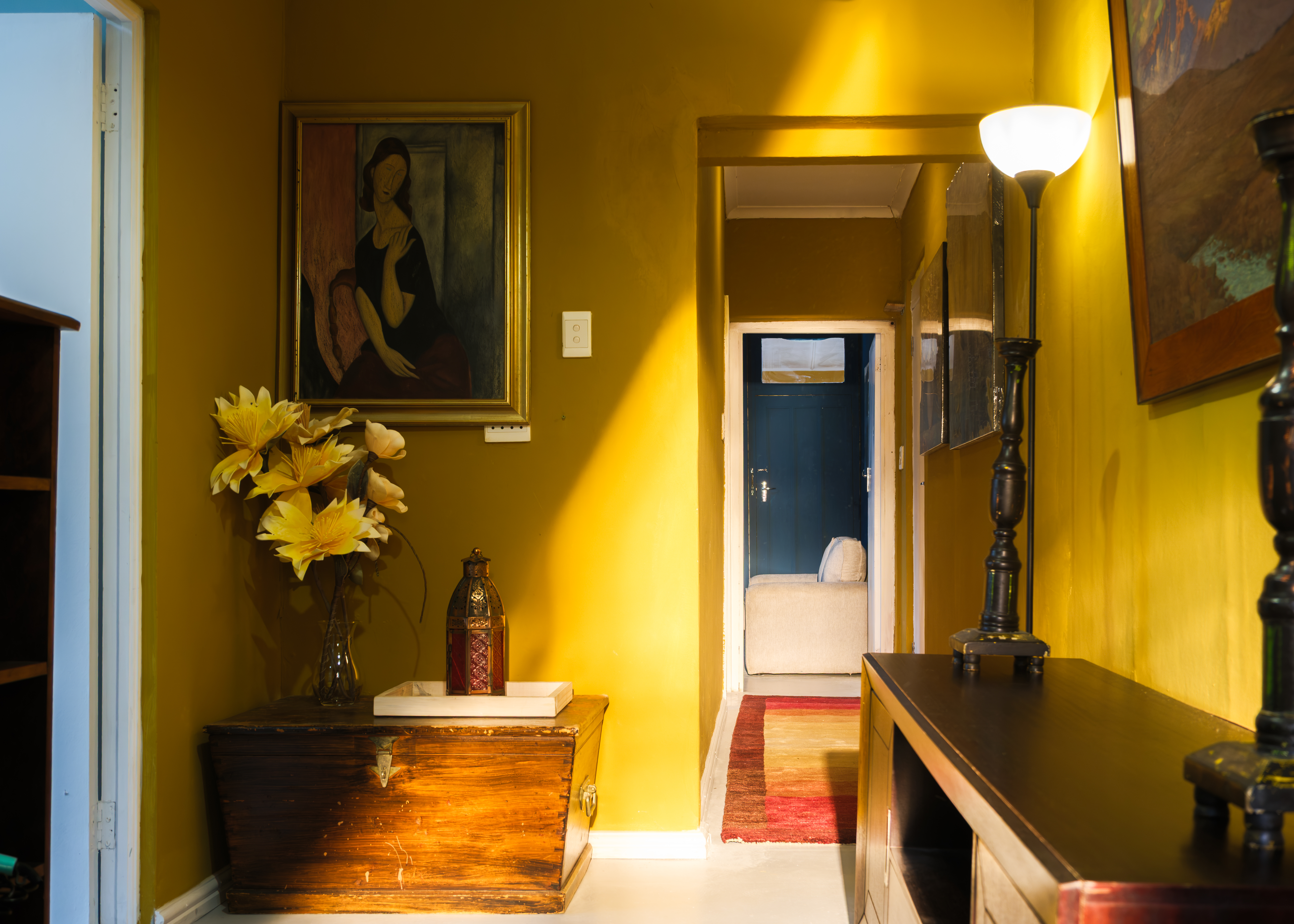 Lounge and hallway at Overnight @ Mojo's